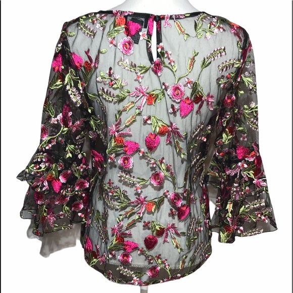 Weavz Embroidered Floral Bell Sleeve Sheer Top S - Picture 10 of 14